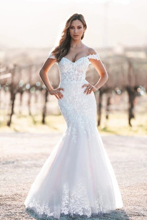 Classic wedding dress style